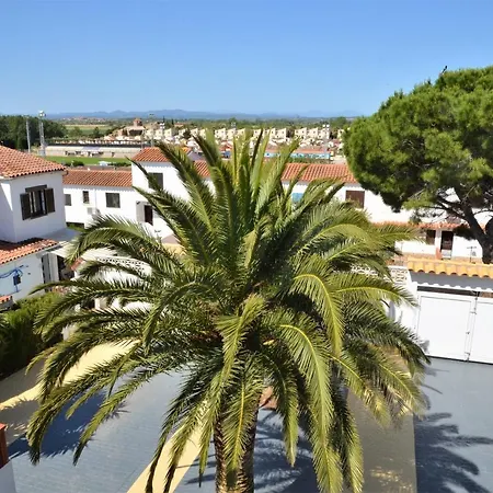 Pinya * L'Escala